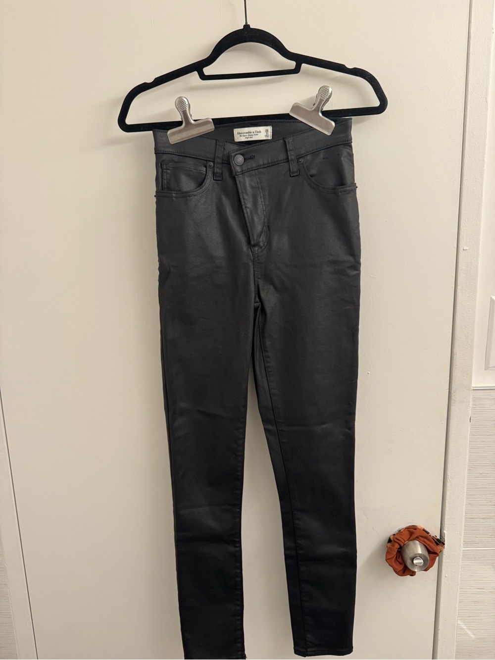 Abercrombie High Rise Black Coated Skinny Jeans Faux Leather Pants 26